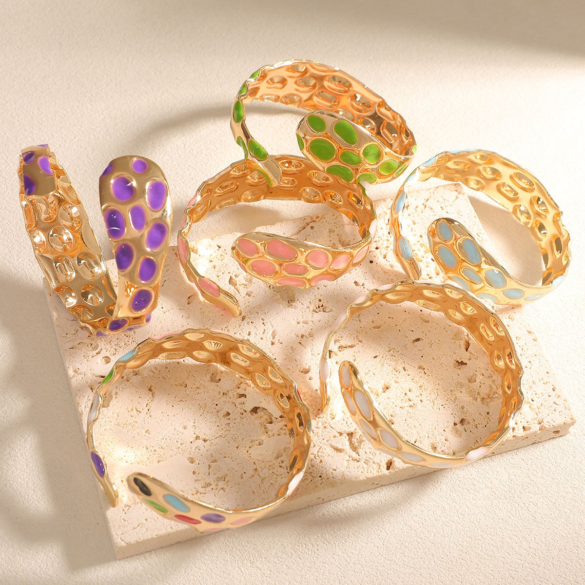 Ladies Open Bangle in Elegant Snake Design