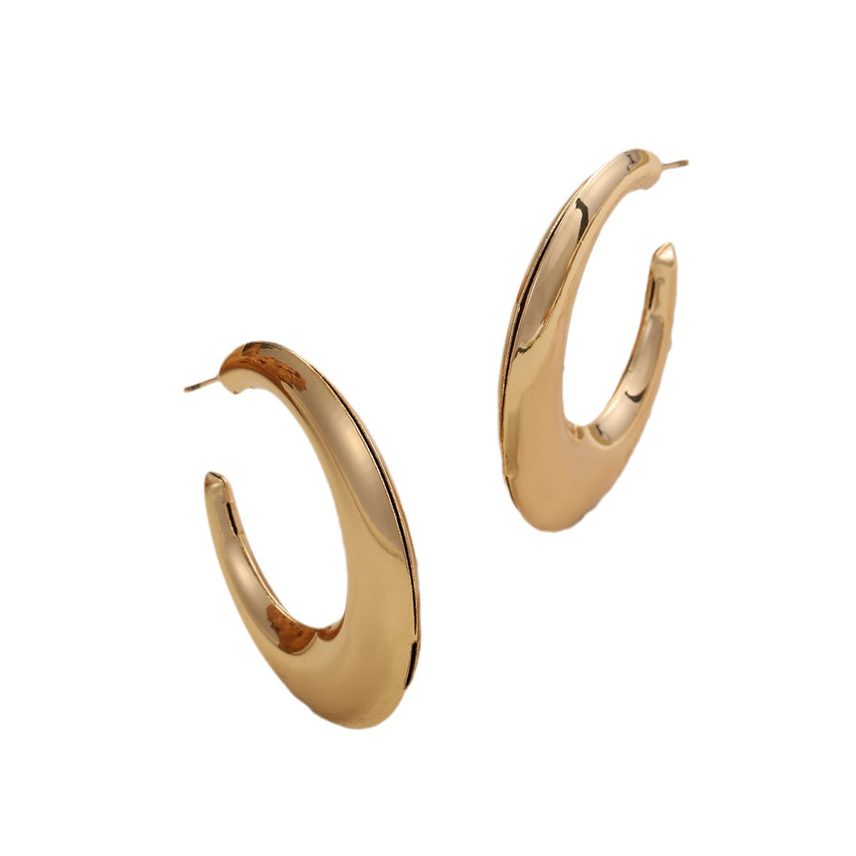 Women's Hanging Earrings in Modern Crescent Design