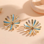 Women’s Flower Earrings in Modern 3D Design