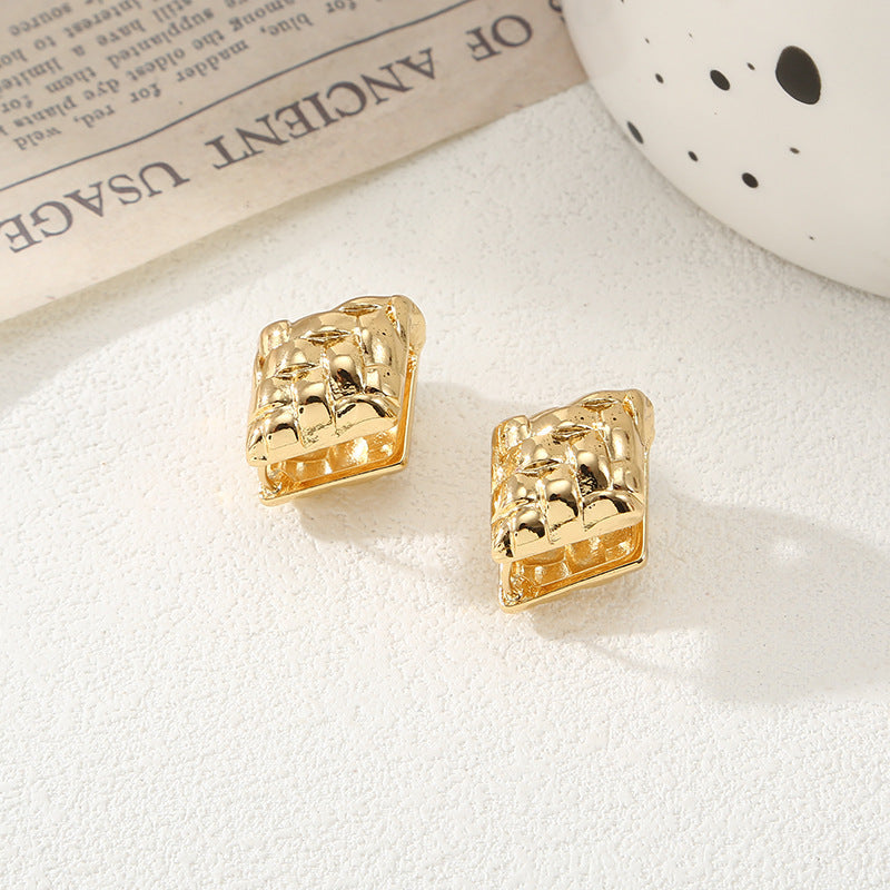 Women's Ear Clips with Elegant Pattern