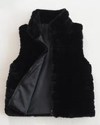Quilted vest made of faux fur for women