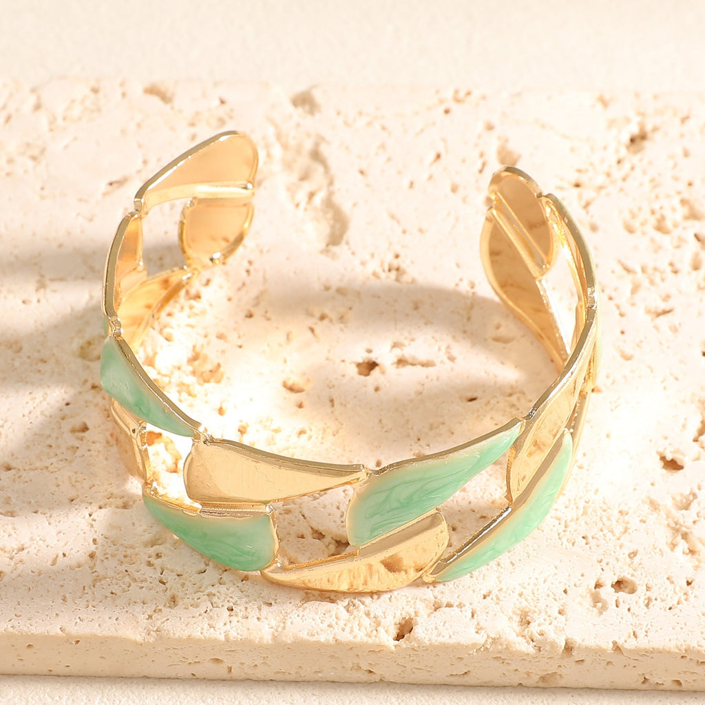 Women's Open Bangle with Elegant Leaf Design