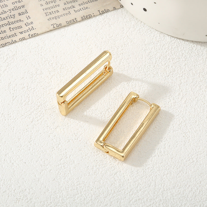 Women's Dangle Earrings in Elegant Pattern Mix