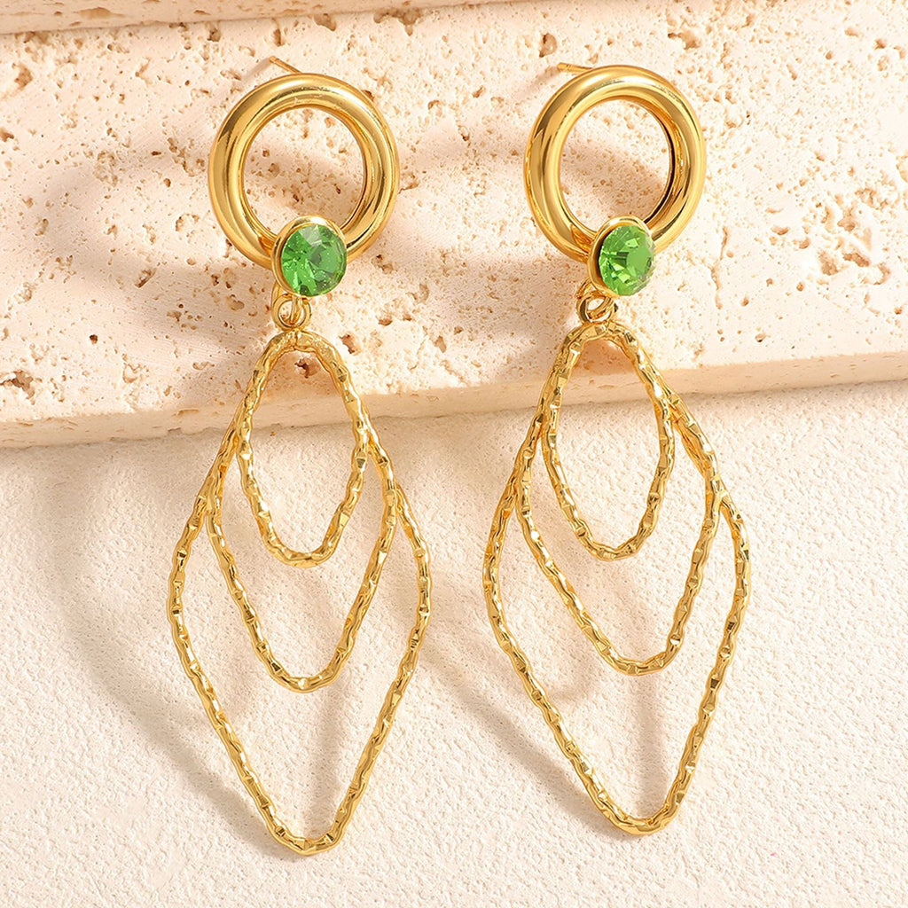 Women's earrings with elegant, shimmering design