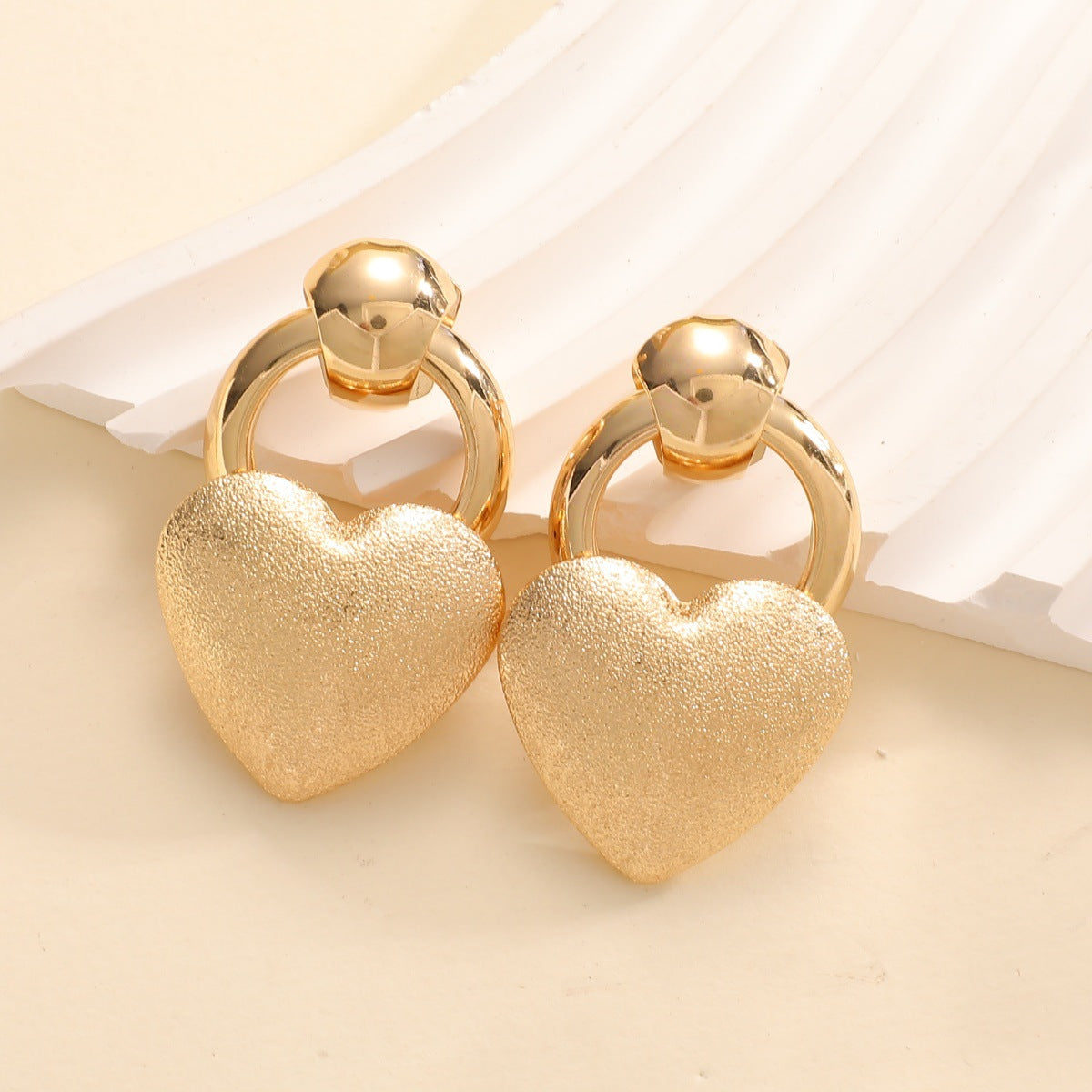 Ladies earrings in elegant heart design