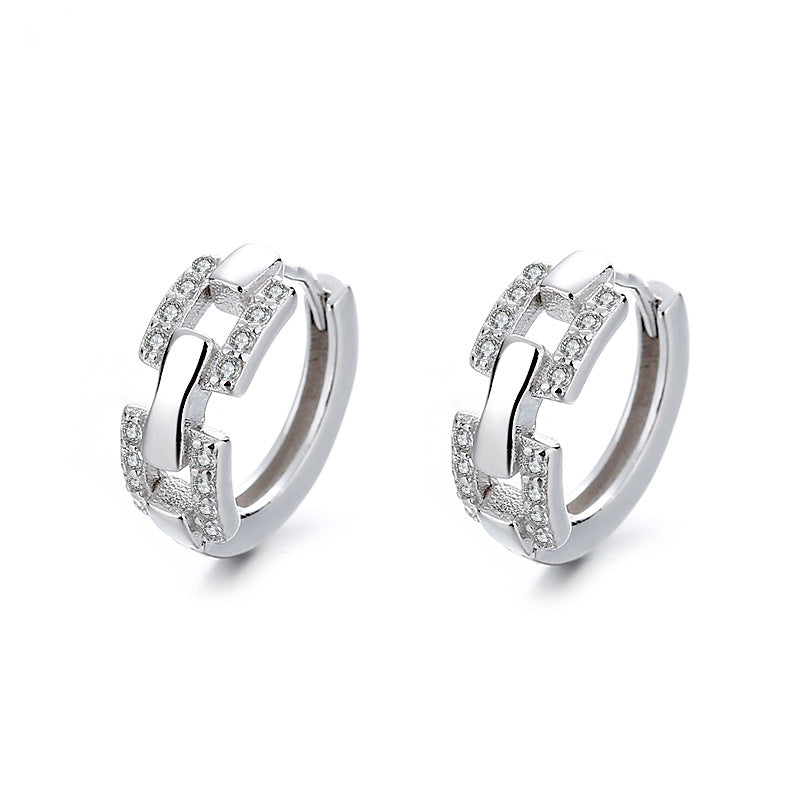 Ladies earrings with sparkling zirconia and modern design