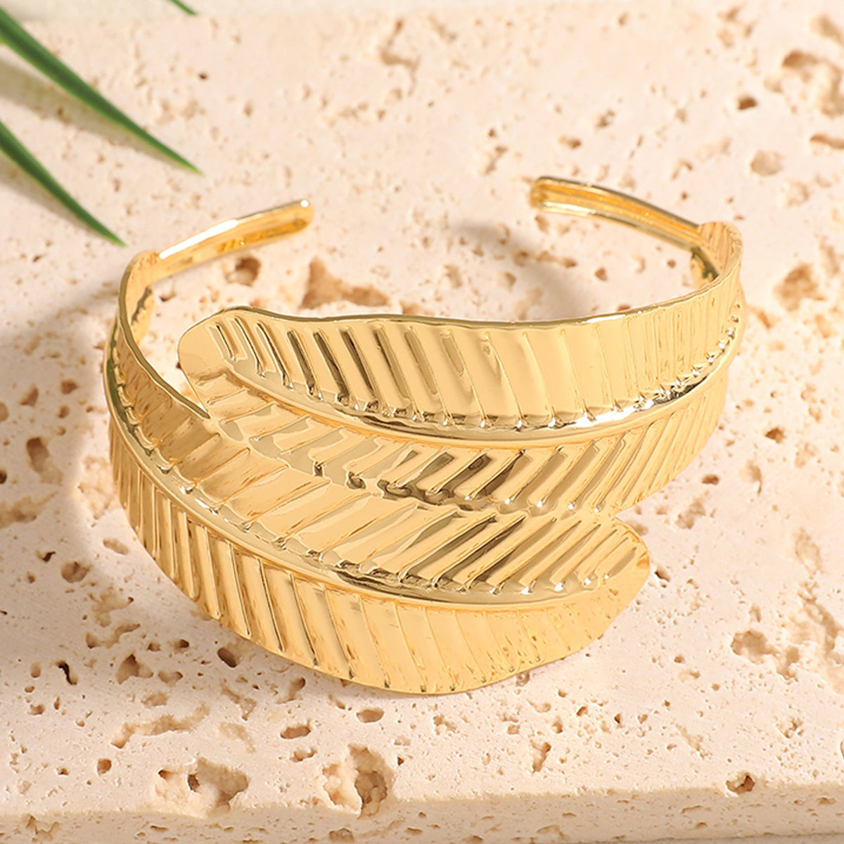 Ladies Open Bangle with Artistic Coral Pattern