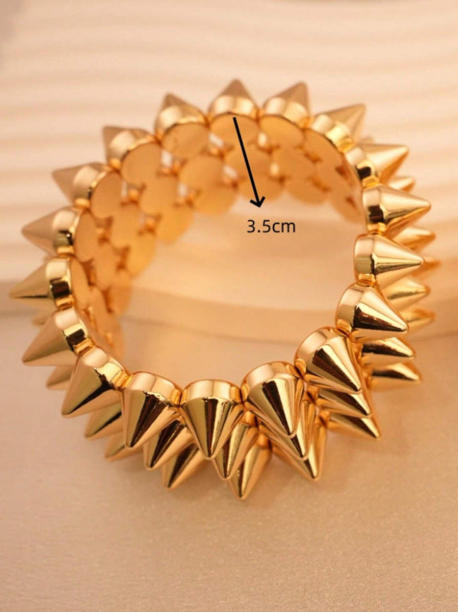 Women's bracelet with spikes