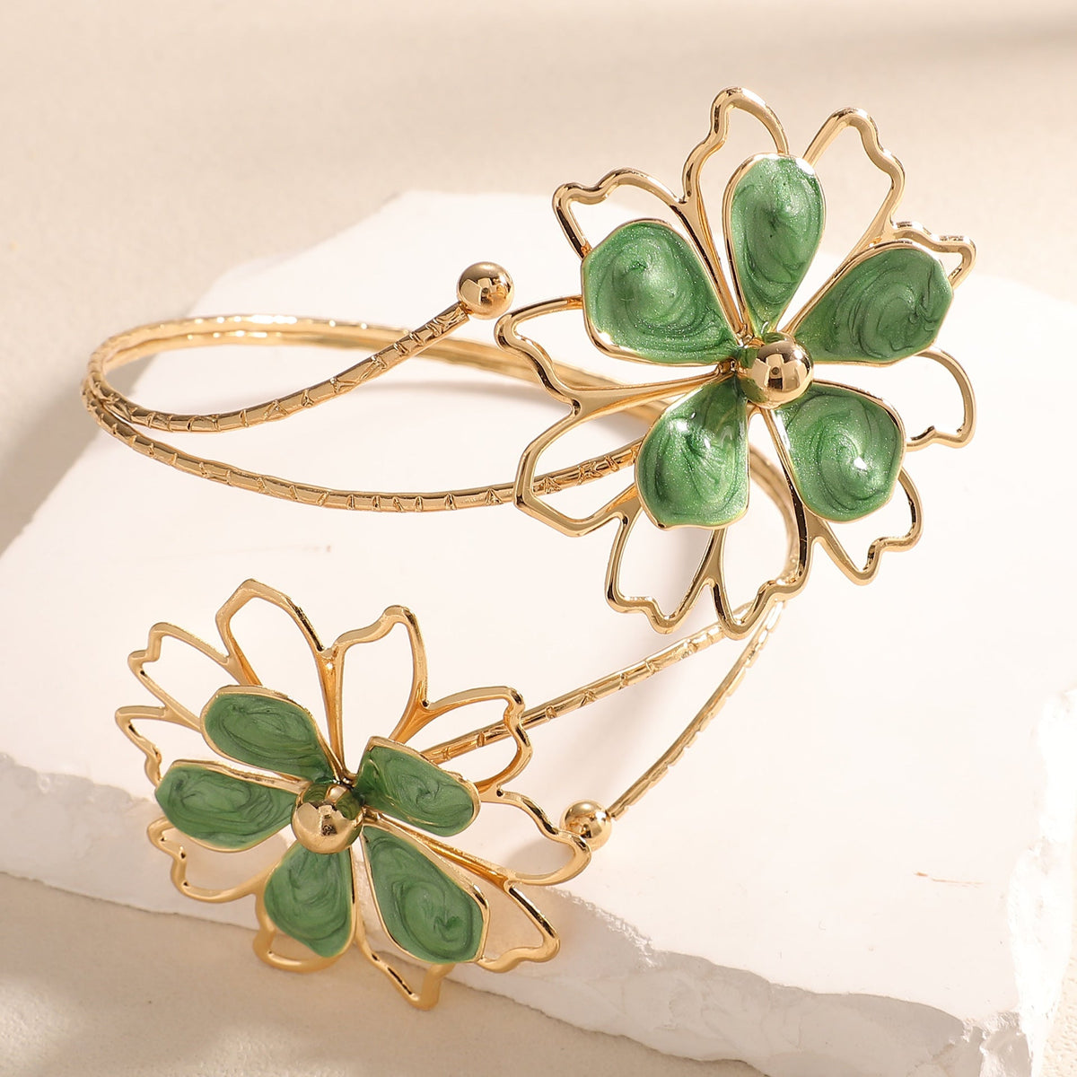 Ladies bracelet with artistic flower design