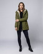Luxurious women's winter coat