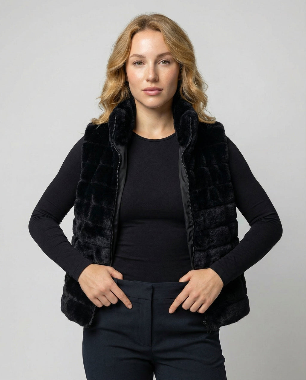 Quilted vest made of faux fur for women