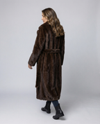Luxurious Women's Faux Fur Coat Winter