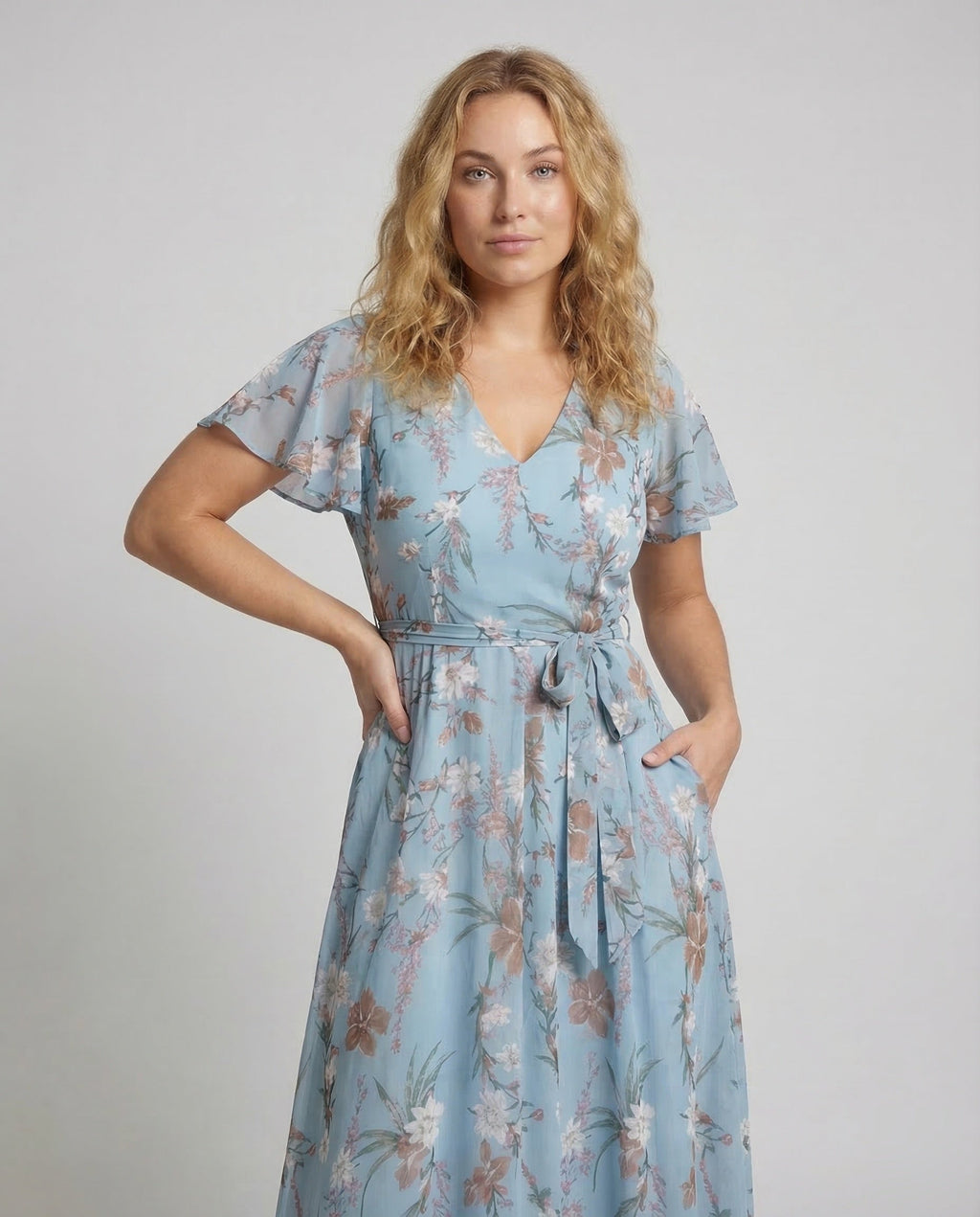Women’s maxi dress with floral design - upper body view