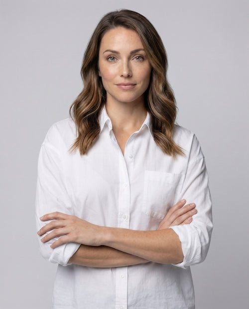 Blouse top women made of cotton loose fitting - upper body view