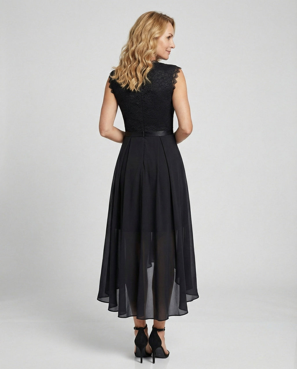 Elegant evening dress with lace and chiffon - back view