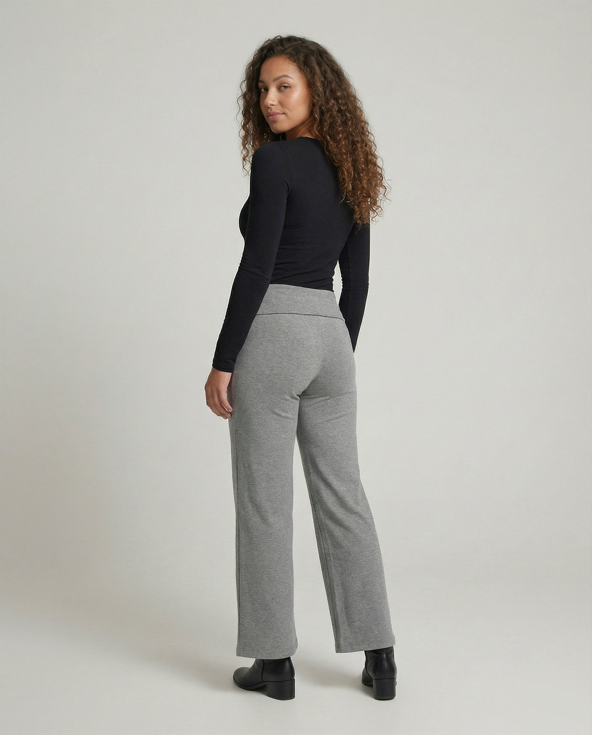 Women Jersey Leggings Cuff Band - back view