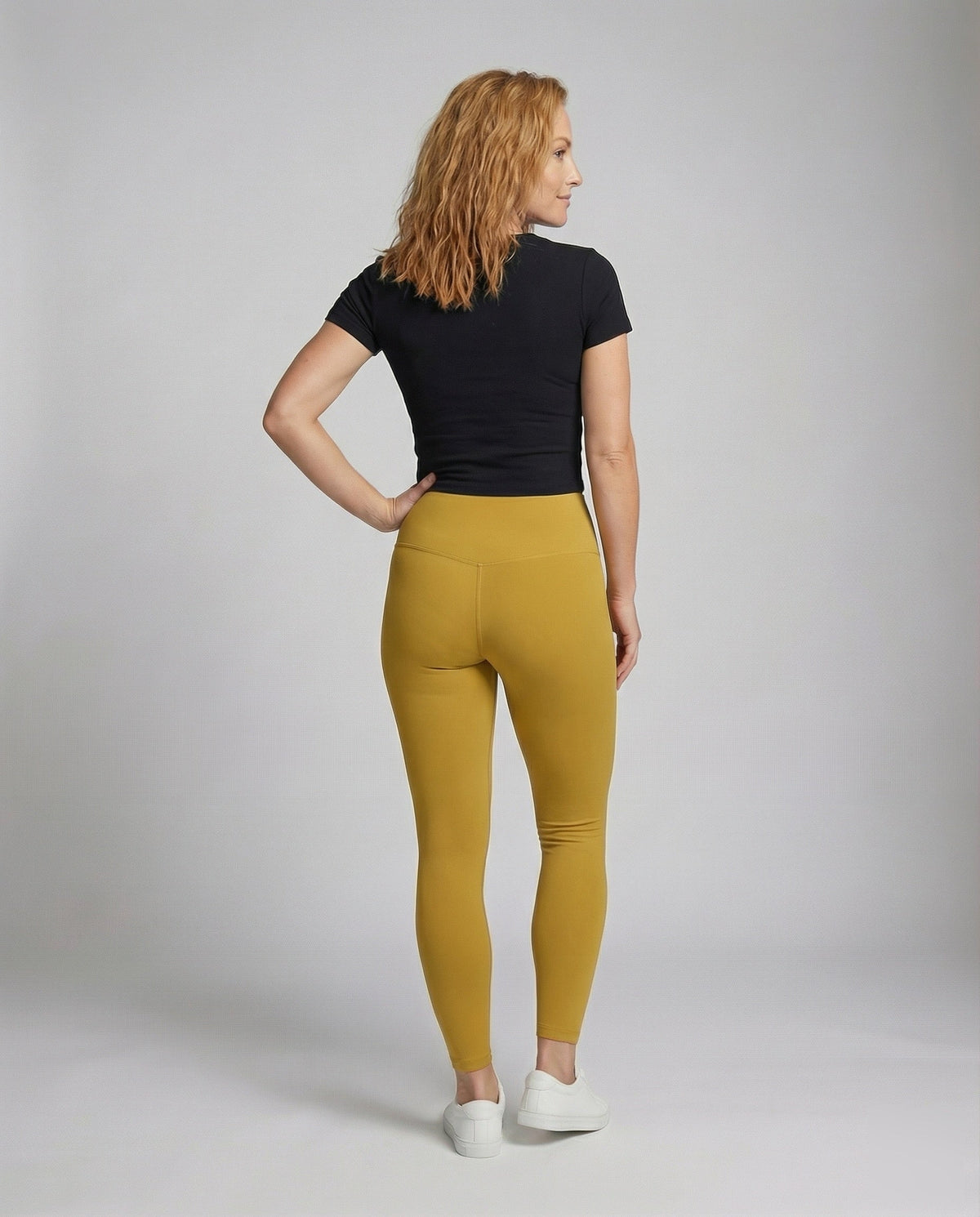 Women's high-cut comfort form leggings with hip contour - back view