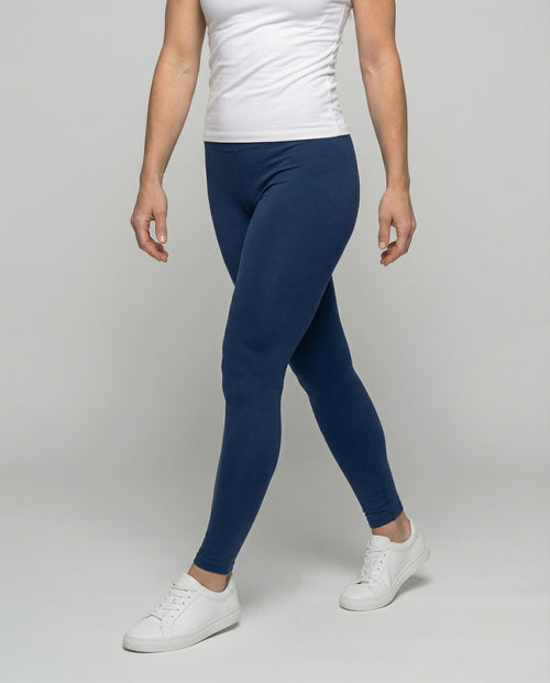 Ladies comfort leggings in plus size made of stretch jersey - lower body view