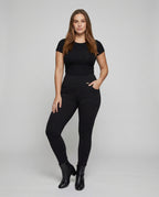 Women's waist-shaping leggings with side pockets - front view