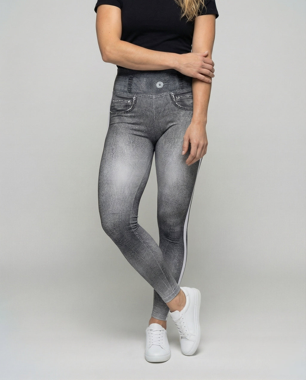 Women's contour leggings in jeans look with butt lift - lower body view