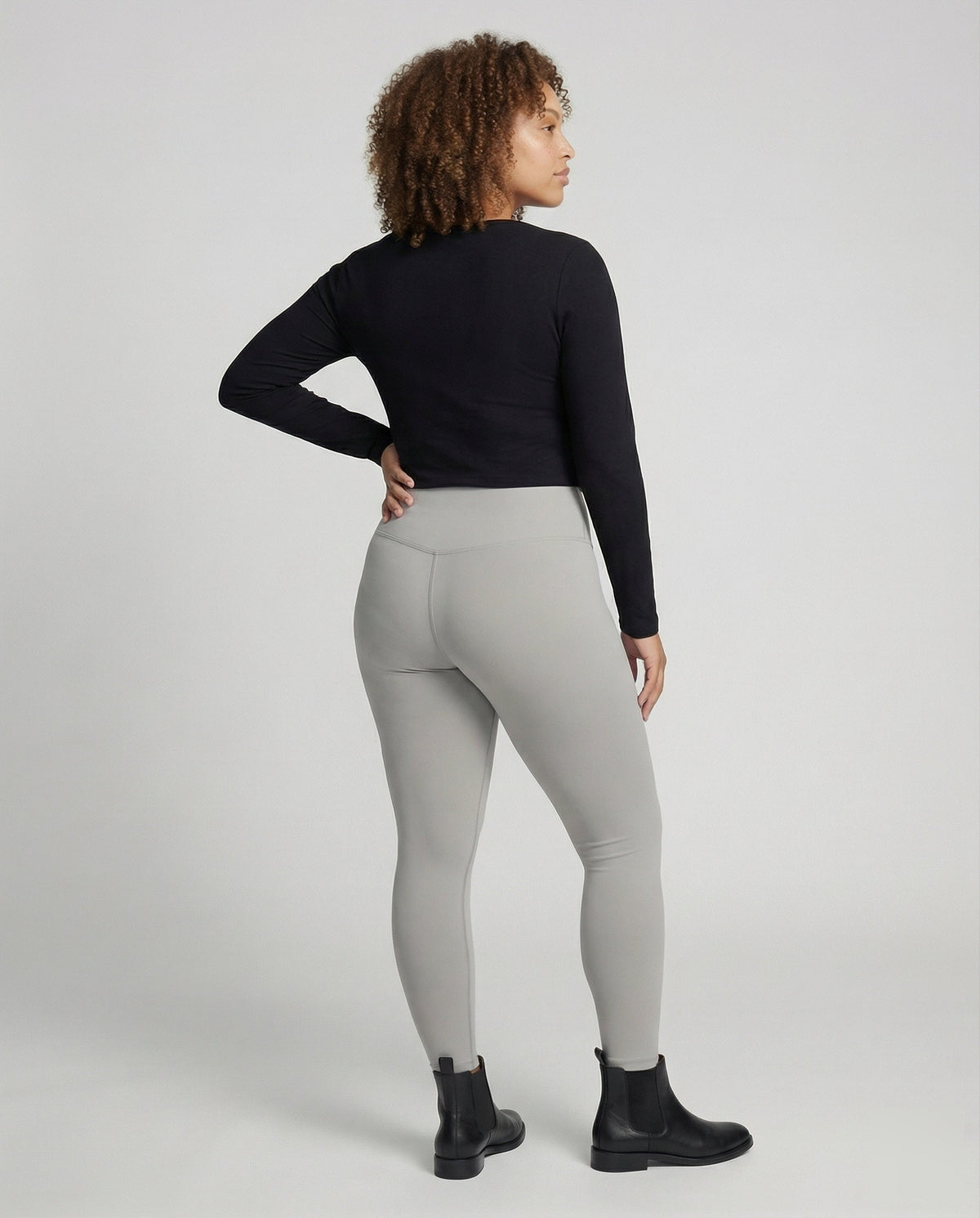 Women's Sports Leggings with Ergonomic Y-Seam - back view