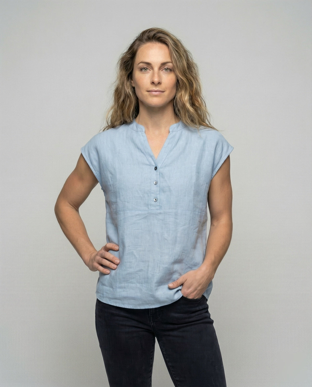 Women's Sleeveless Linen Blouse Tunic - upper body view