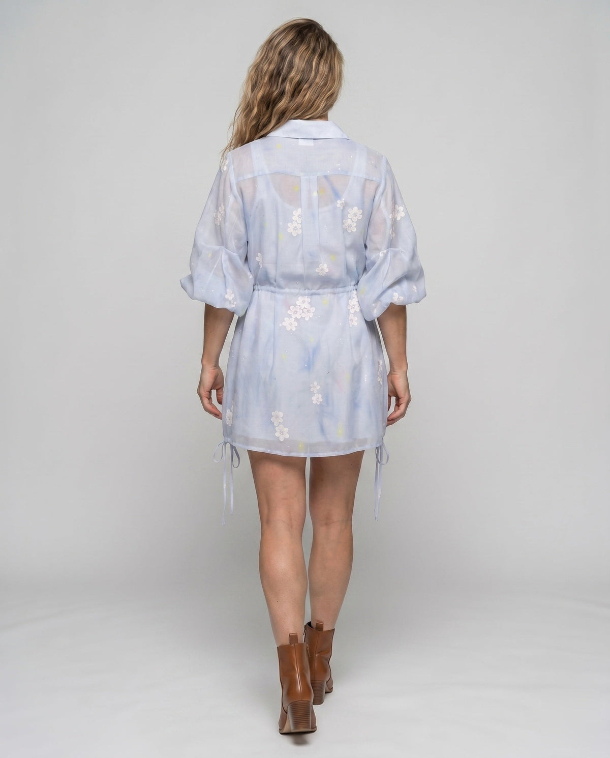 Women's blouse dress with floral design and transparent fabric All Fashion - back view