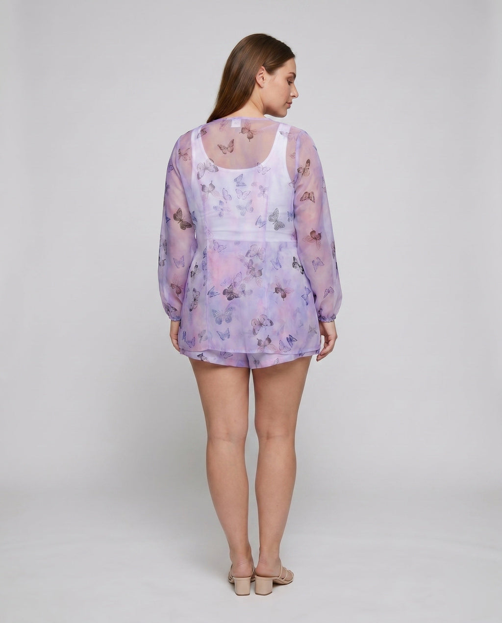 Women Elegant patterned blouse-shorts combination All Fashion - back view
