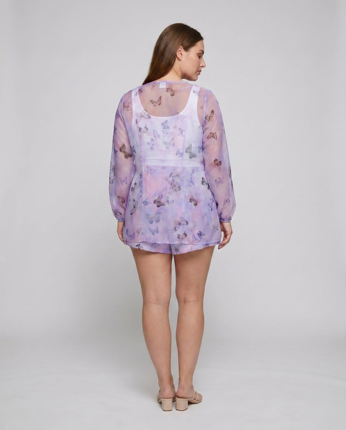 Women Elegant patterned blouse-shorts combination All Fashion - back view