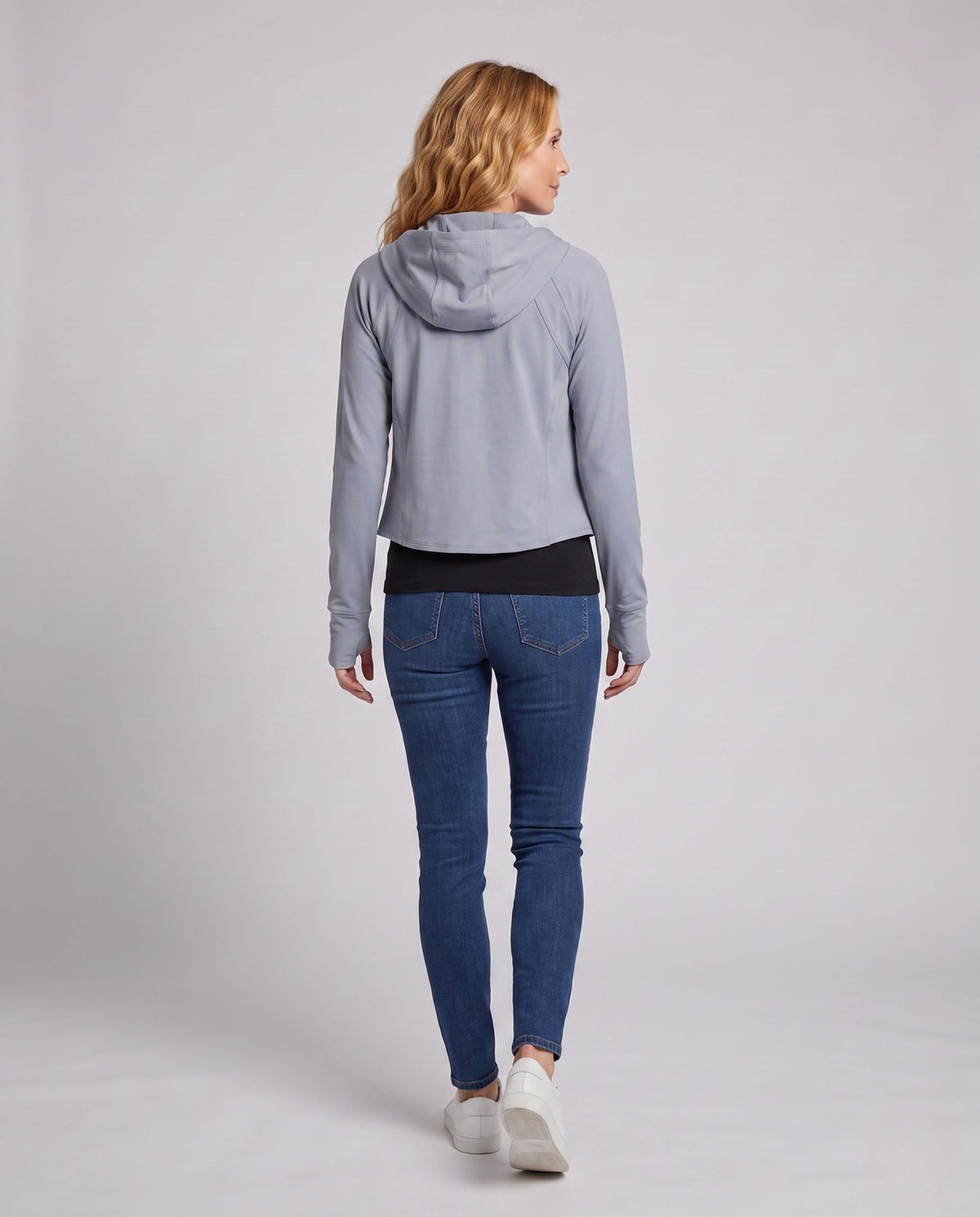 Women's sporty hoodie jacket with long sleeves and relaxed fit all fashion - back view