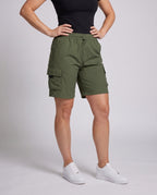 Women's cargo shorts with practical side pockets - lower body view