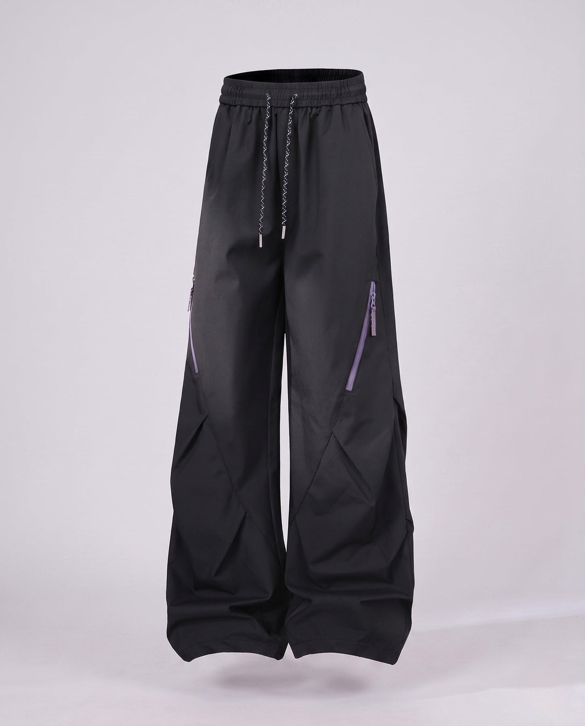 Women's Trendy Cargo Pants - product shot