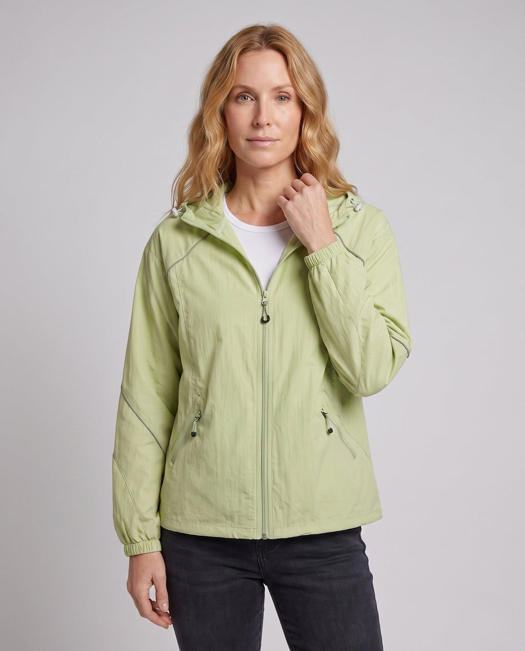 Women's ultralight breathable jacket with hood All Fashion - upper body view