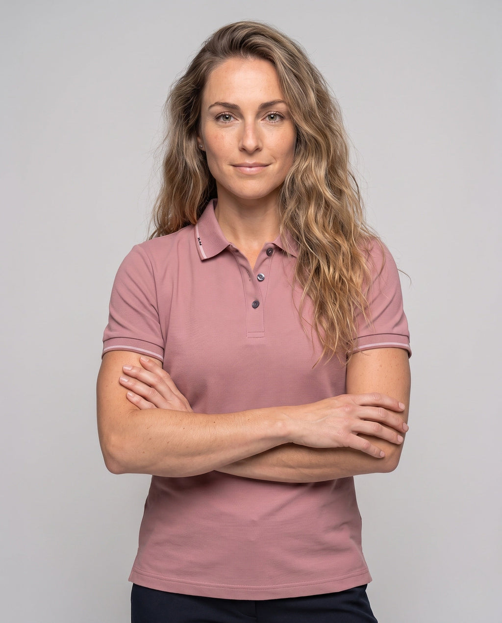 Women's breathable polo shirt with cooling technology All Fashion - upper body view