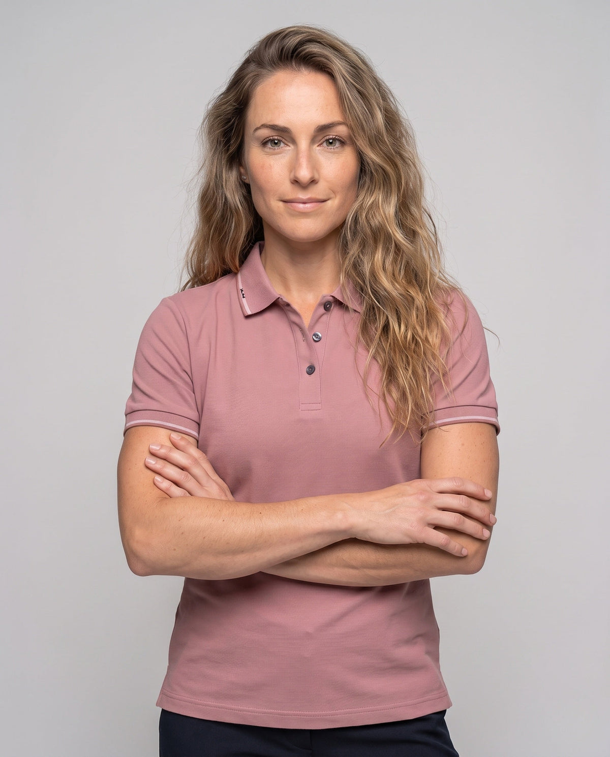 Women's breathable polo shirt with cooling technology All Fashion - upper body view