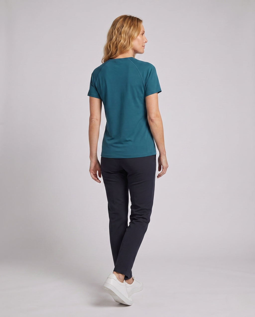 Women's functional shirt with breathable and cooling material All Fashion - back view