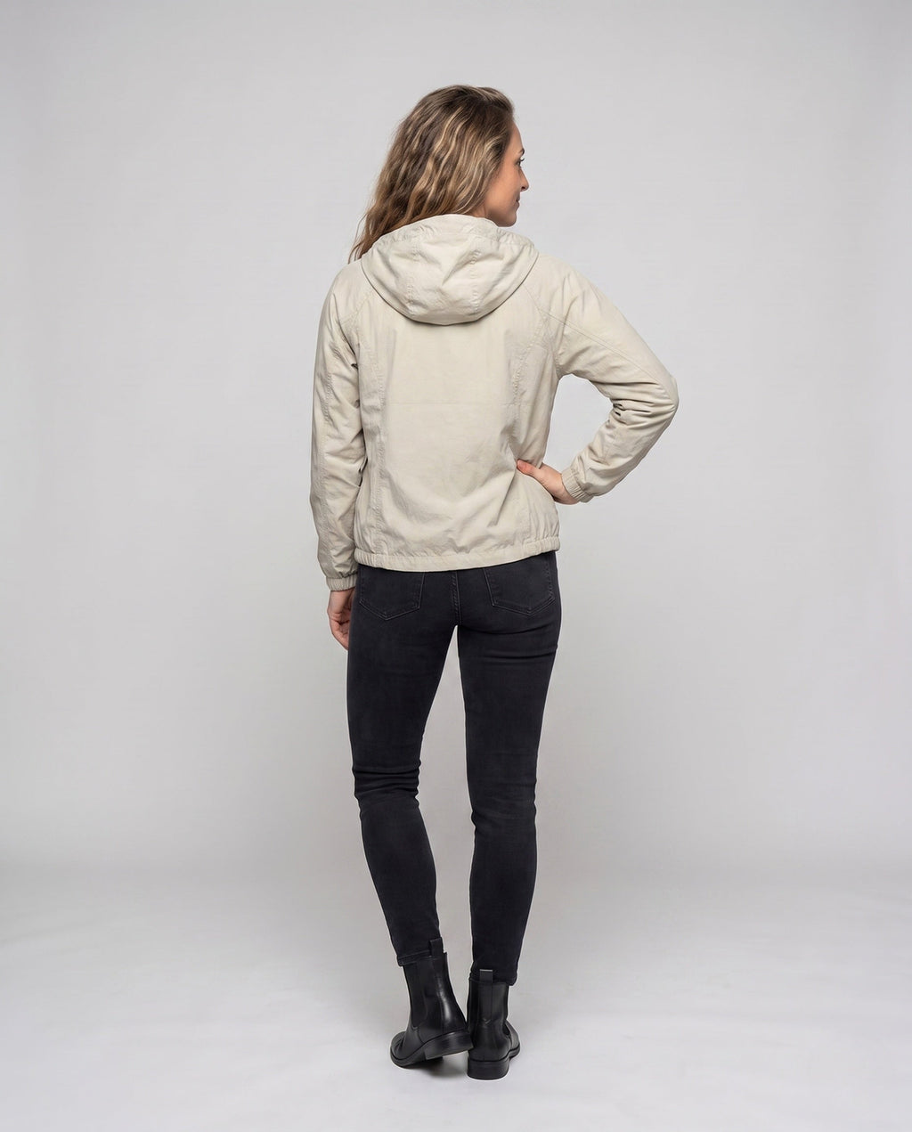 Women's lightweight and breathable windbreaker jacket All Fashion - back view
