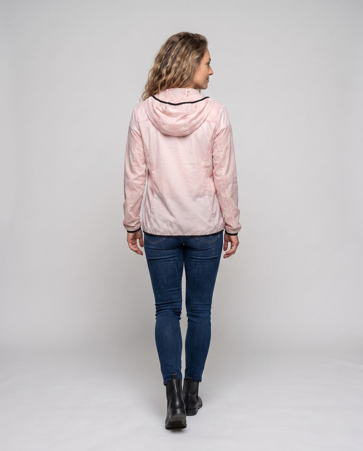 Women's lightweight and breathable windbreaker with adjustable hood All Fashion - back view