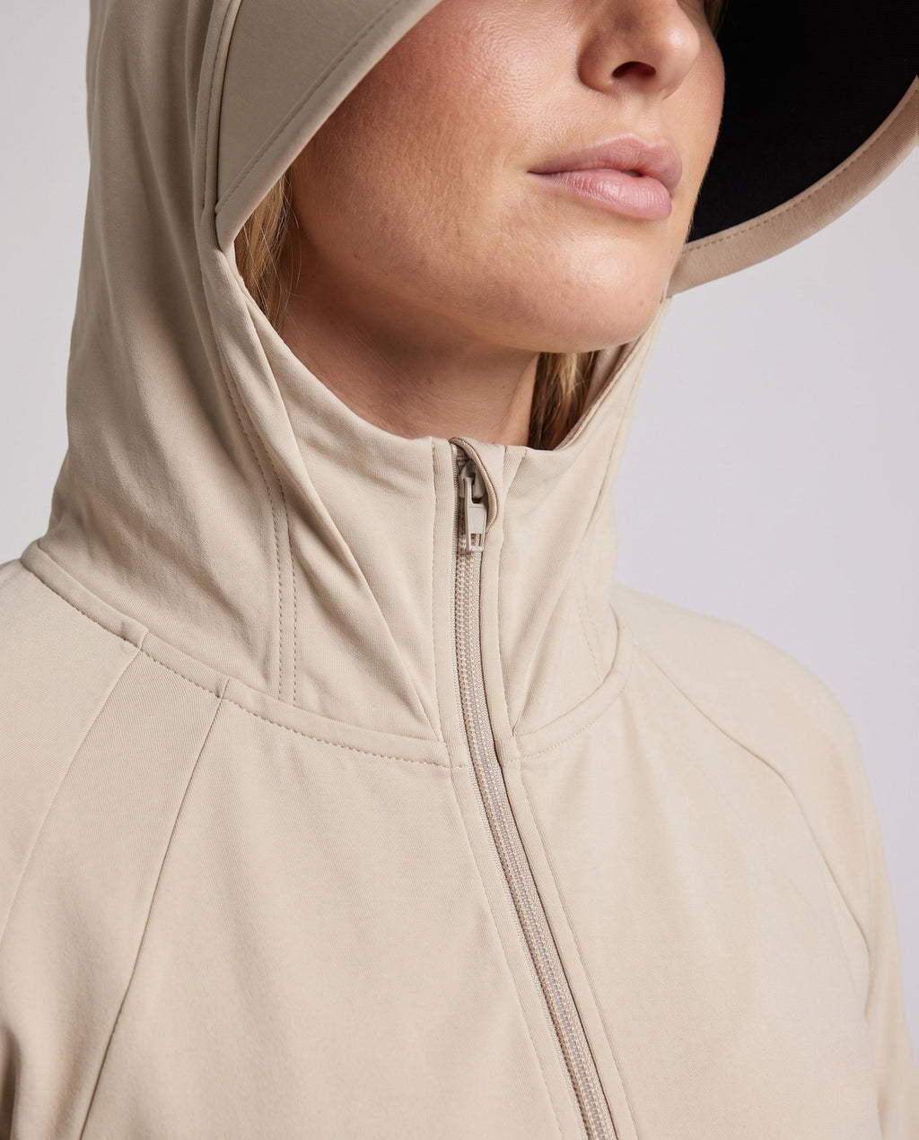 Unisex nan UV protection hoodie jacket with removable visor and breathable cooling fabric All Fashion - detail close-up