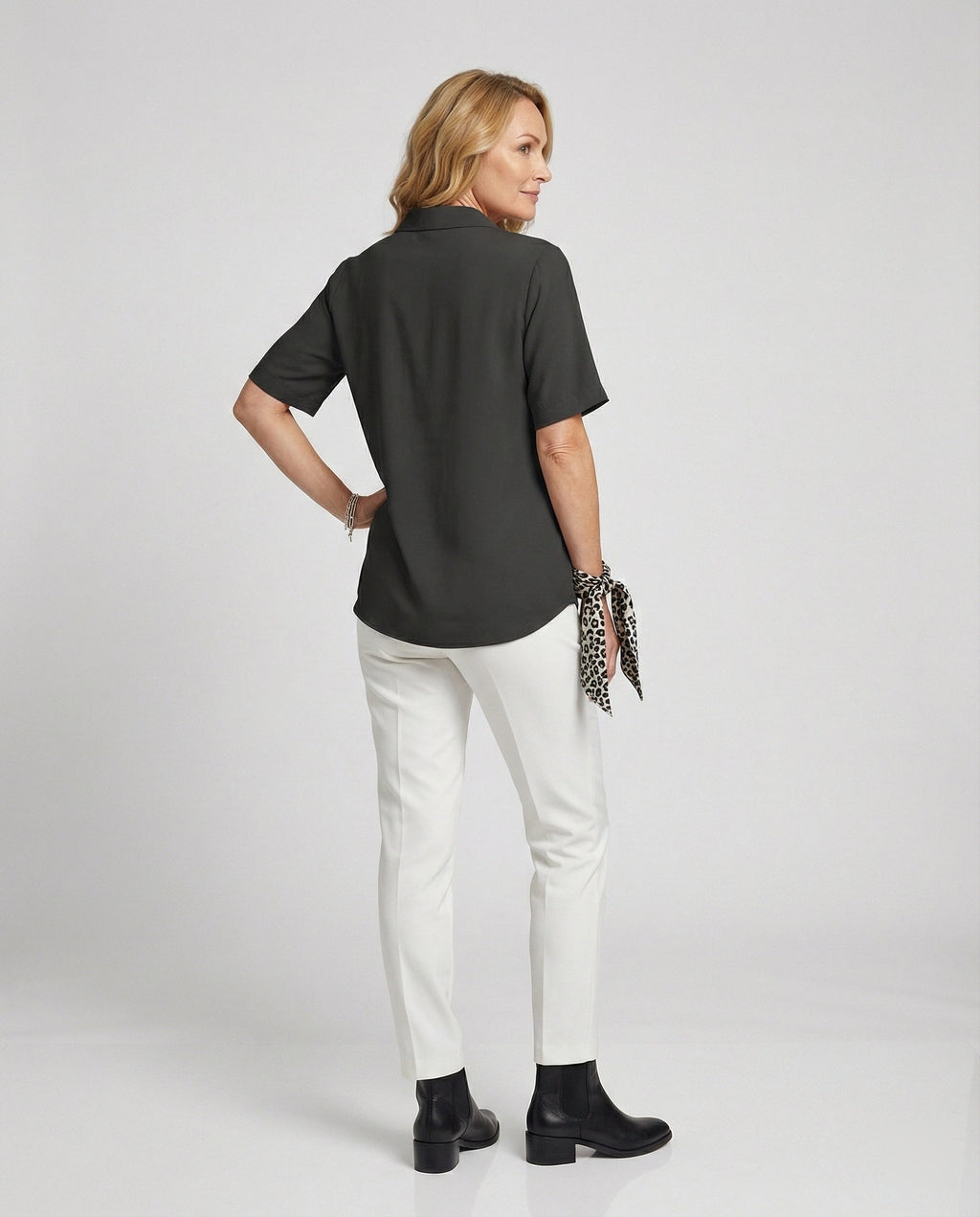 Blouse top women with V-neck