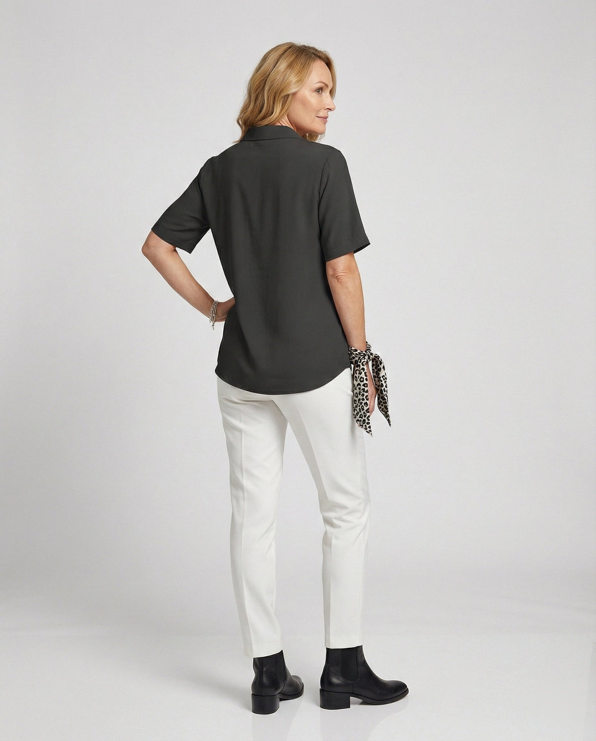 Blouse top women with V-neck