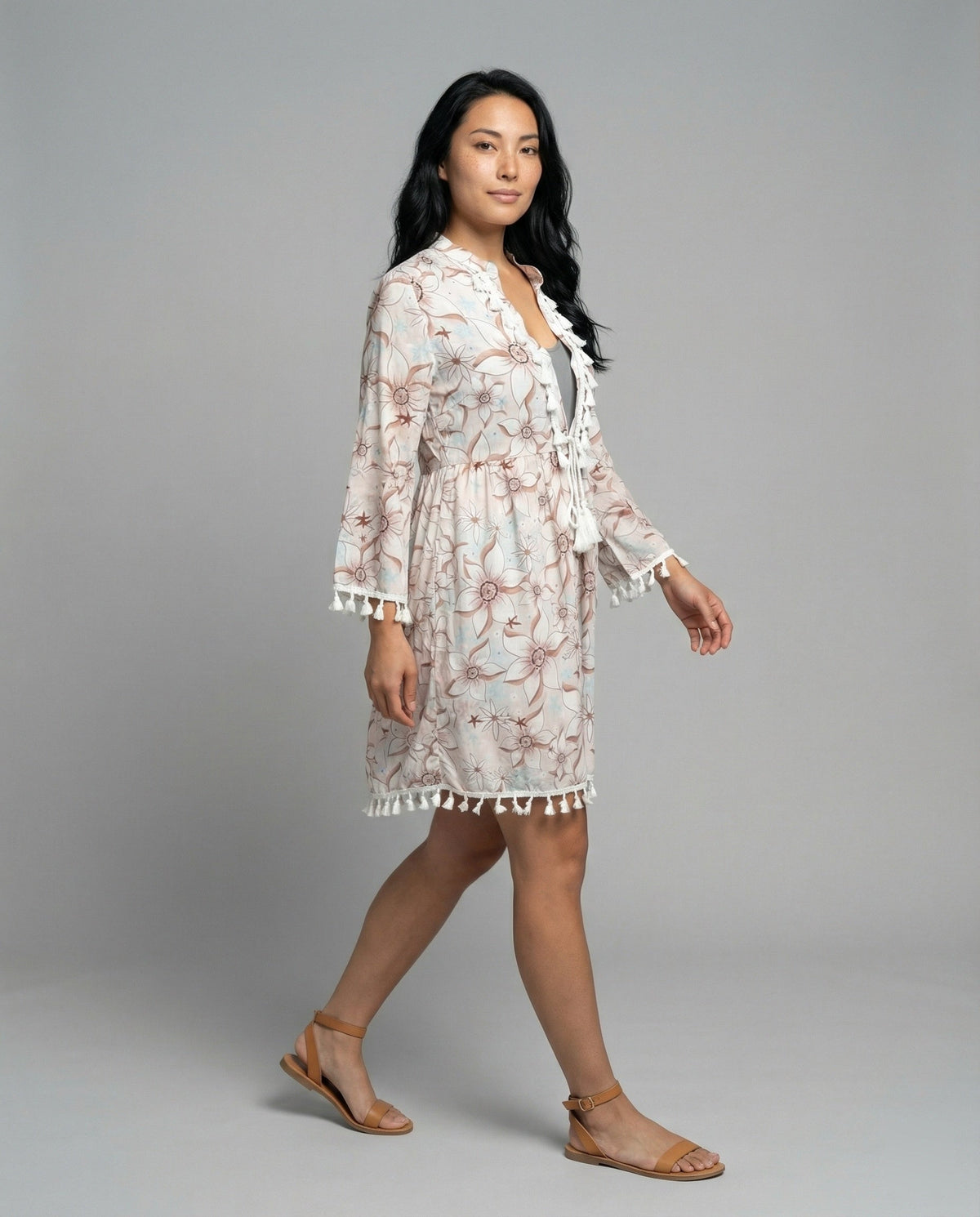 Women's beach dress with high collar and romantic floral pattern