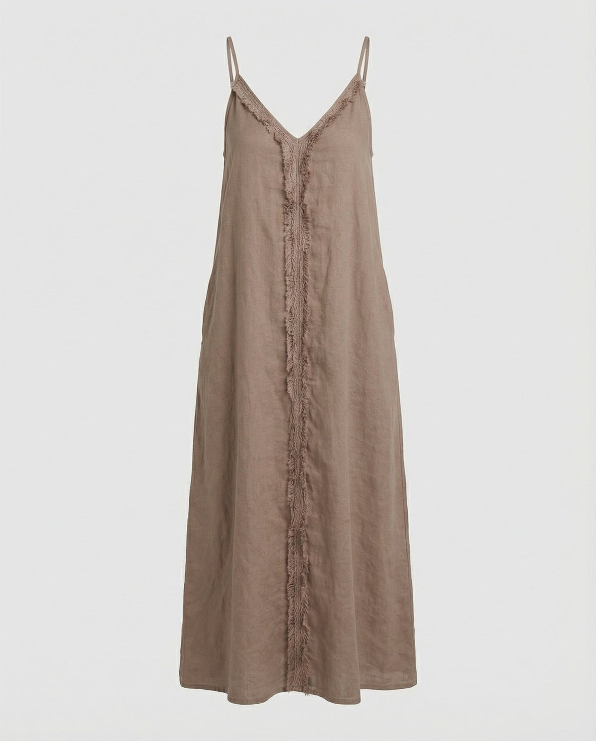 Women’s maxi dress with casual V-neckline and side pockets