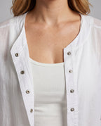 Women’s lightweight and elegant blouse jacket with practical snap buttons All Fashion - detail close-up