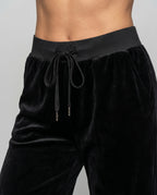 Women's casual and elegant velour pants with wide leg - detail close-up