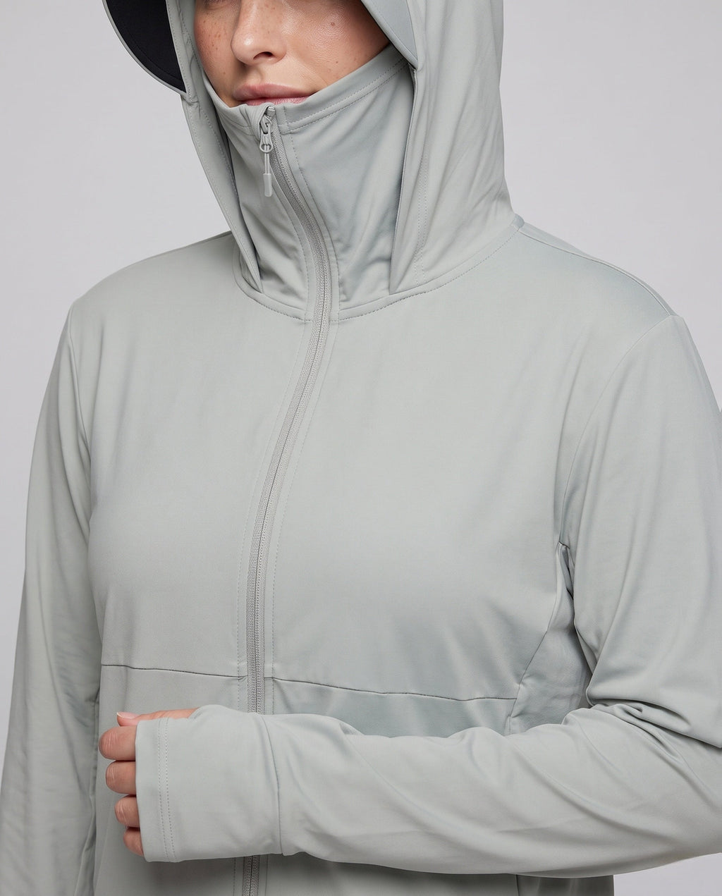 Women's technical sports jacket with hood and breathable inserts All Fashion - detail close-up