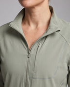 Ladies sporty training jacket with reflective details All Fashion - detail close-up